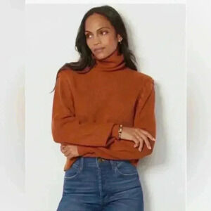 Design History braided turtleneck sweater. Size small.